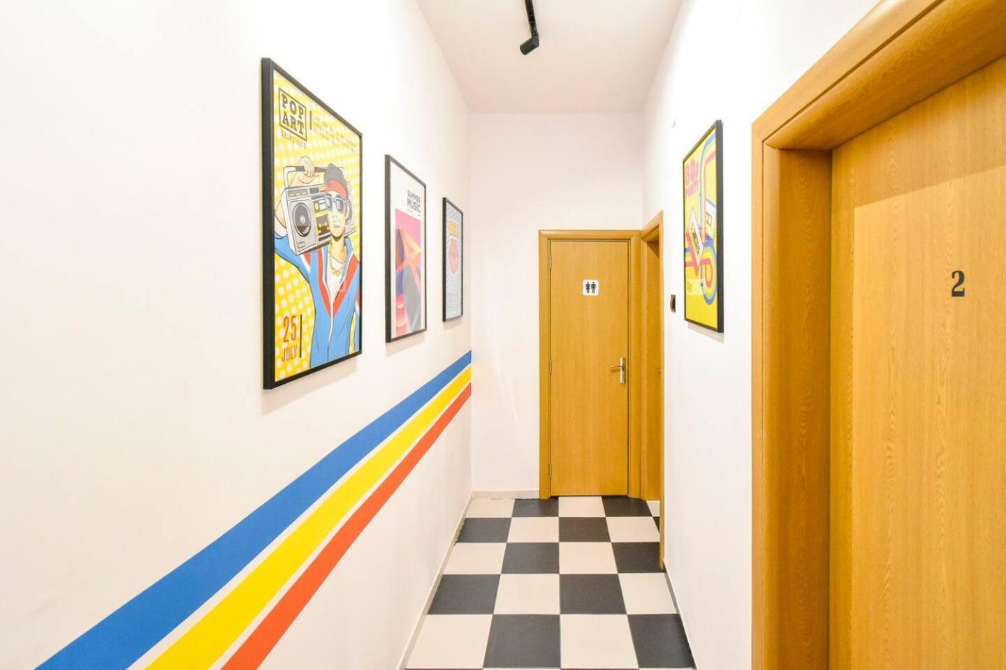 Super Fresh! 3bdr In Center's Artistic Area *