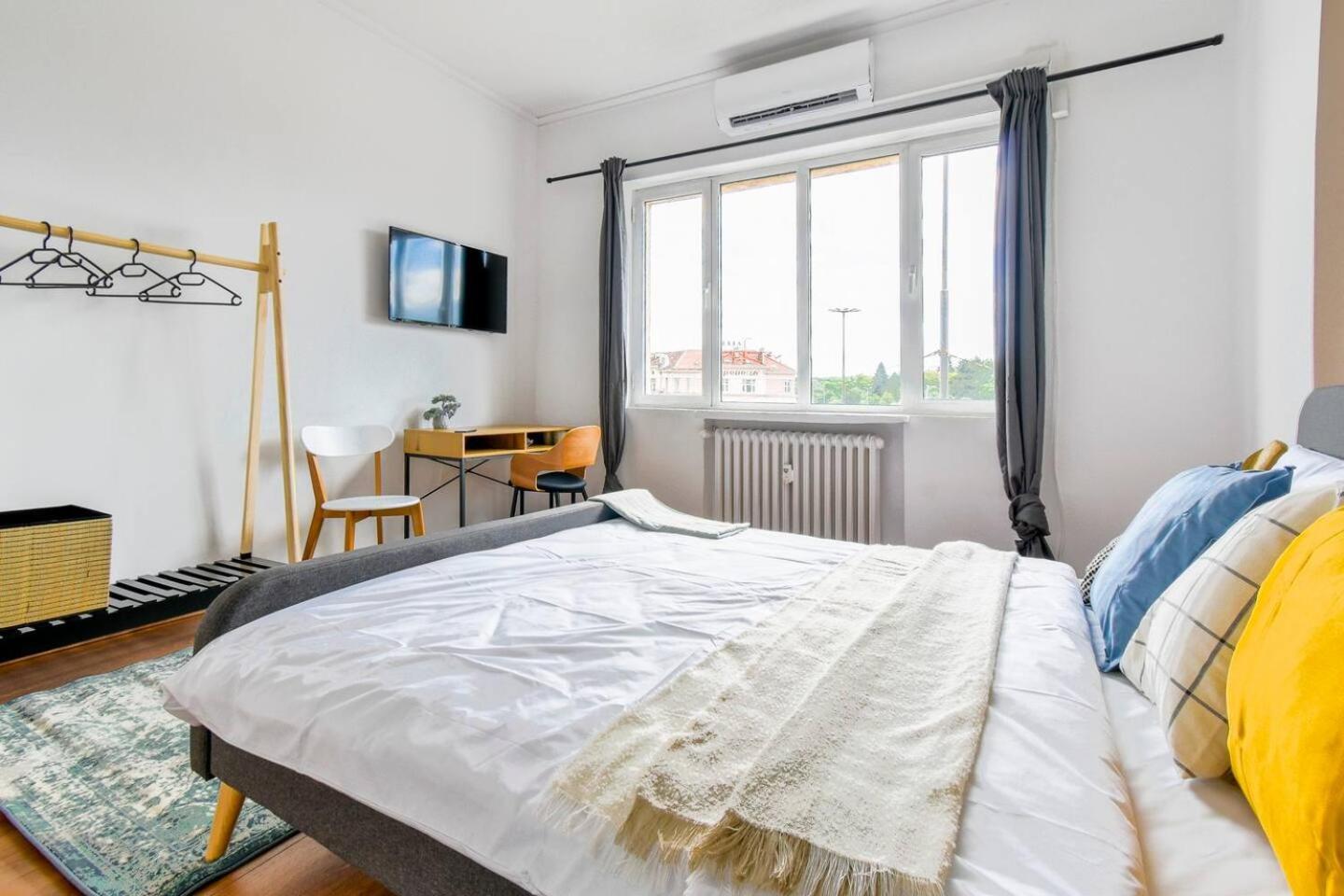 Super Fresh! 3bdr In Center's Artistic Area Rumah liburan